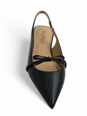 ASSERT58 雙扣帶尖頭平底鞋